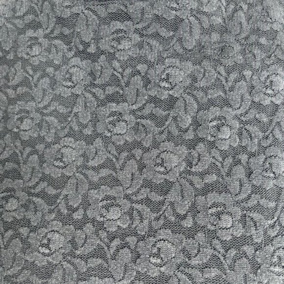 TRIBECA STUDIO LACE MOCK NECK IN BLACK - SIZE SMALL - Picture 3 of 5